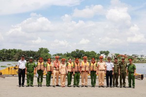 Đại diện VV88 trang game uy tín Số 1 – VV88 trang game uy tín Thành phố Hồ Chí Minh phối hợp các lực lượng chức năng kiểm tra,  bảo đảm an toàn Trang Chủ · Tải app Android · Tải app iphone tại cụm Cảng Trường Thọ